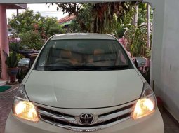 Jual cepat Toyota Avanza G 2011 di Jawa Timur 4