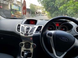 Mobil Ford Fiesta 2012 Sport dijual, Banten 5