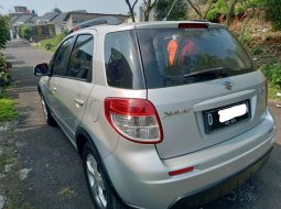 Dijual mobil bekas Suzuki SX4 , Jawa Barat  2