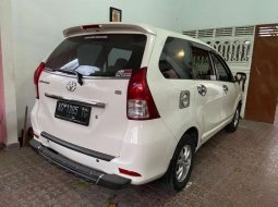 Jual cepat Toyota Avanza G 2011 di Jawa Timur 3