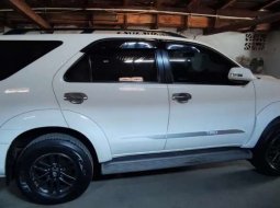 Jual cepat Toyota Fortuner 2015 di Jawa Tengah 3