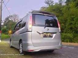 Mobil Nissan Serena 2014 X terbaik di Jawa Tengah 13