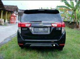 Jual mobil Toyota Kijang Innova V 2017 bekas, Jawa Tengah 2