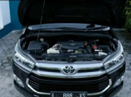 Jual mobil Toyota Kijang Innova V 2017 bekas, Jawa Tengah 1