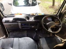 Dijual mobil bekas Isuzu Elf NKR, Banten  3