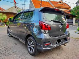Jawa Timur, Toyota Agya G 2017 kondisi terawat 3