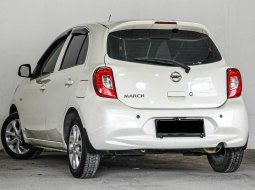 Nissan March 1.2L AT 2017 Putih Dp Murah 3