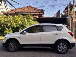 Jual mobil bekas murah Suzuki SX4 2017 di Bali 3