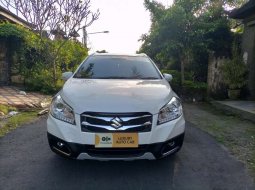 Jual mobil bekas murah Suzuki SX4 2017 di Bali 2