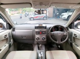 Mobil Toyota Rush 2012 dijual, Jawa Timur 5