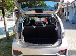 Jawa Timur, jual mobil Daihatsu Sirion D 2017 dengan harga terjangkau 9