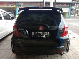 Jual mobil Honda Jazz 2012 6