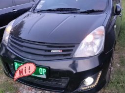 DKI Jakarta, Nissan Grand Livina 2007 kondisi terawat 2