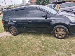 DKI Jakarta, Nissan Grand Livina 2007 kondisi terawat 11