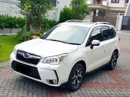 Jual Subaru Forester 2010 harga murah di Jawa Timur 3