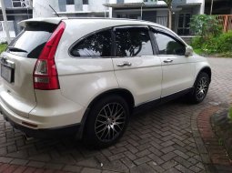 Jual cepat Honda CR-V 2.4 2011 di Jawa Timur 2