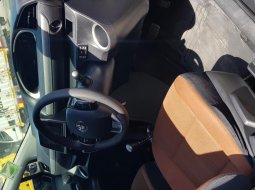 Toyota Sienta Q A/T ( Matic ) 2017 Bronze Siap Pakai Good Condition 3