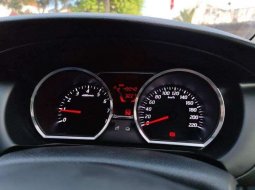 Mobil Nissan Grand Livina 2017 XV dijual, Jawa Timur 10