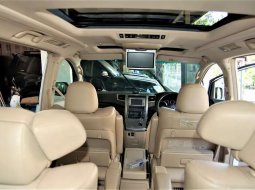 Mobil Toyota Alphard 2012 G terbaik di Jawa Timur 5