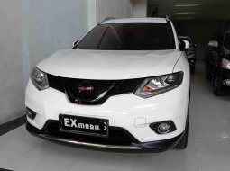 Nissan X-Trail 2.5 CVT A/T 2015 1