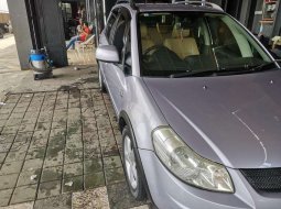 Jual mobil Suzuki SX4 X-Over 2008 bekas, Jawa Barat 3