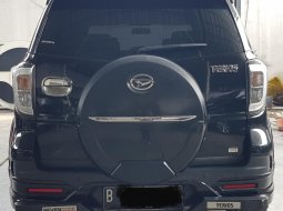 Daihatsu Terios R Adventure M/T ( Manual ) 2017 Hitam Km 62rban Siap Pakai