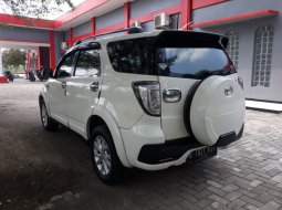 Jual mobil Daihatsu Terios 2016 Murah 7