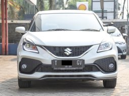 Suzuki Baleno AT 2020 Hatchback 5