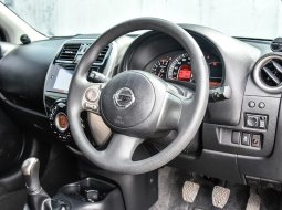 Nissan March L4 1.2 Automatic 2016 4