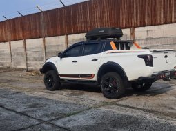 Mitsubishi  Triton Double Cabin Dsl 2.5 Exceed Athlete 4x4 A/T 2018 10