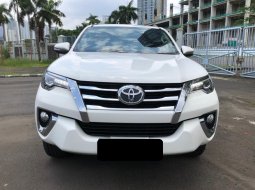 Toyota Fortuner 2.4 VRZ AT 2018 Putih 1