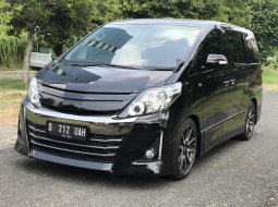 Toyota Alphard GS AT 2013 3