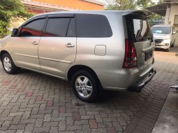 Kijang Innova 2.0 G MT Bensin 2007 6