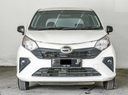 Daihatsu Sigra D 2019 Minivan 3