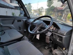 Jual mobil bekas murah Suzuki Futura 2014 di Jawa Timur 5