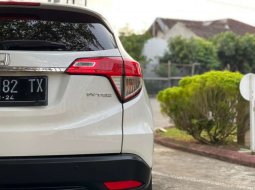 Mobil Honda HR-V 2019 E dijual, Sumatra Utara 13