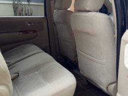 Jual mobil Toyota Fortuner 2010 murah Yogyakarta 7