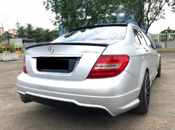 Mercedes-Benz C-Class 250 2012 Abu-abu 4