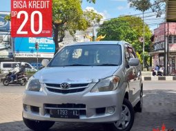 Jual Toyota Avanza E 2010 harga murah di Jawa Timur 2