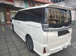 Jual cepat Toyota Voxy 2018 di DKI Jakarta 7