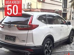 Mobil Honda CR-V 2017 Turbo terbaik di Jawa Timur 3