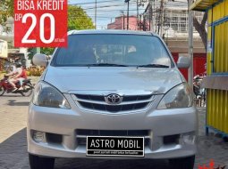 Jual Toyota Avanza E 2010 harga murah di Jawa Timur 5