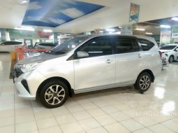 Jual Daihatsu Sigra R 2020 harga murah di Jawa Timur 8