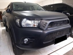 Jawa Barat, Toyota Hilux V 2020 kondisi terawat 8