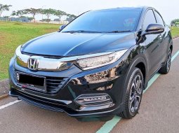 Banten, Honda HR-V E Special Edition 2019 kondisi terawat 12