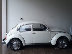 Volkswagen Beetle 1.3 Manual Putih 1