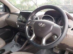 Jual Hyundai Tucson GLS 2011 harga murah di Banten 5