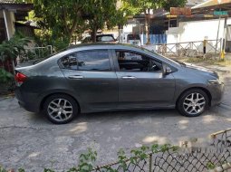 Mobil Honda City 2010 E dijual, Jawa Timur 5