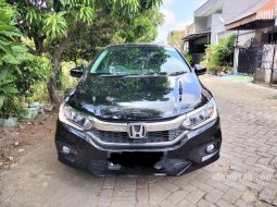 Jual Honda City E 2017 harga murah di Jawa Timur 4