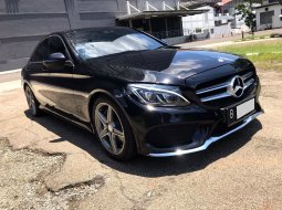 Mercedes-Benz C-Class C250 AMG 2016 Hitam 4